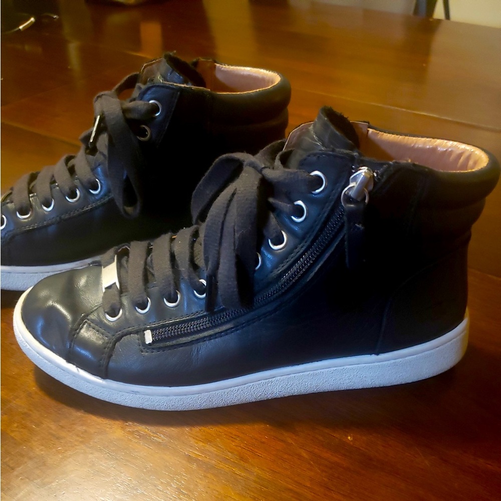 UGG hi-tops